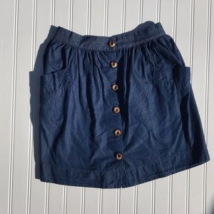 CUTE buttoned jean skirt